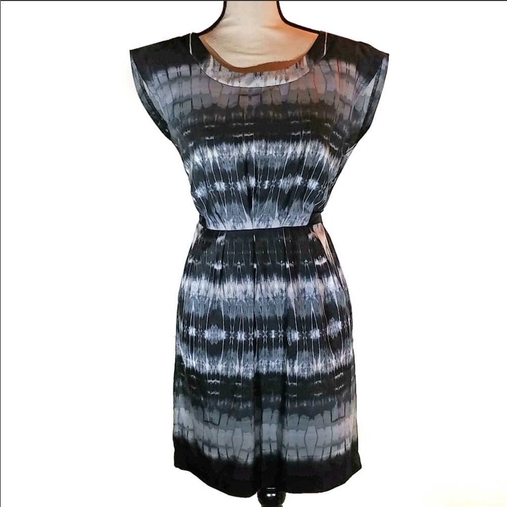 Black and grey sleeveless tie dye dress